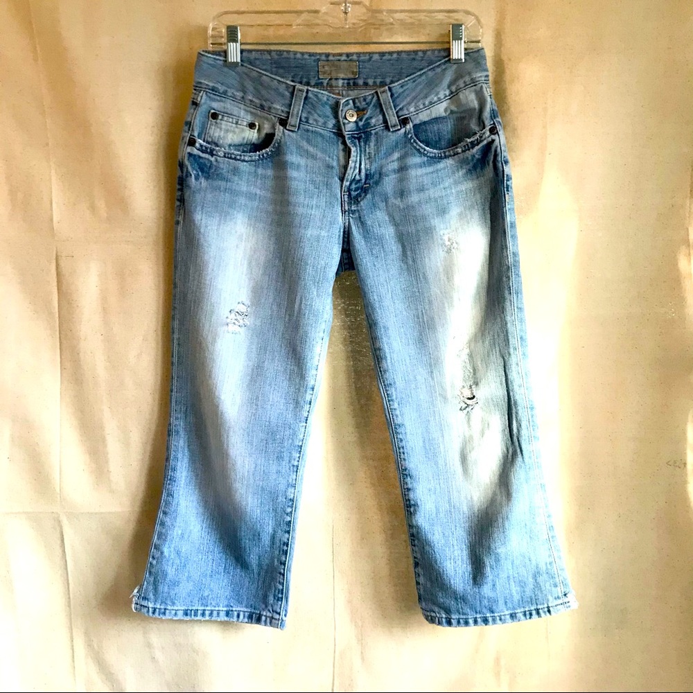 BKE DENIM Culture Capri Jeans, Faded Jeans, Light Blue Jeans, Cropped Jeans, 28